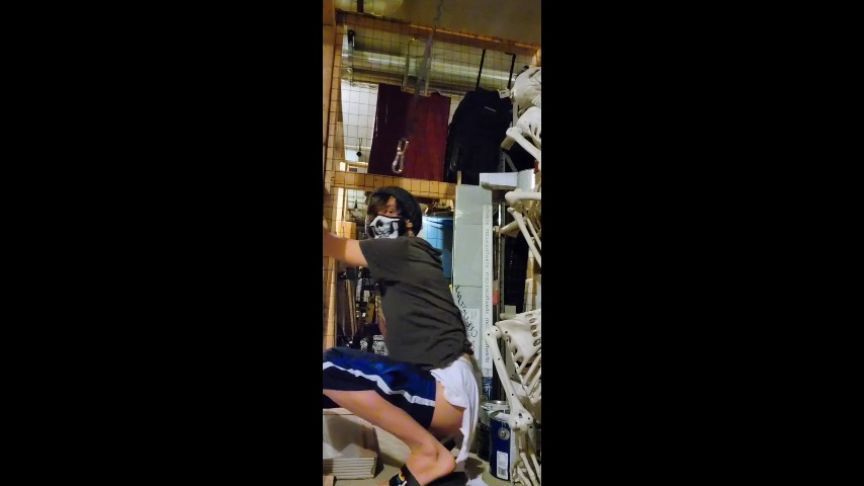 Twink Gives Self Hanging Ripping Wedgie