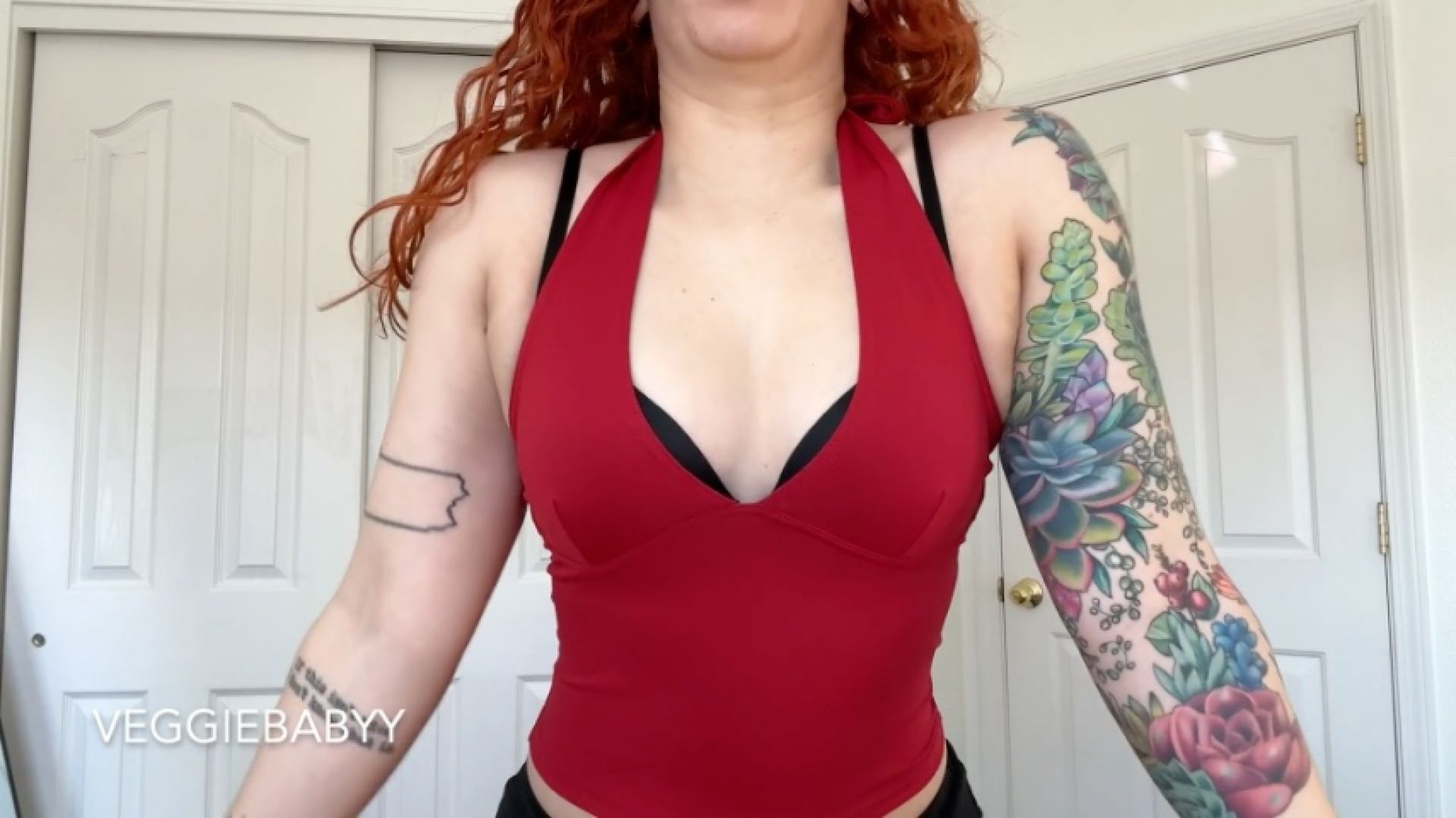sexy new filming shirts try on in bra and panties
