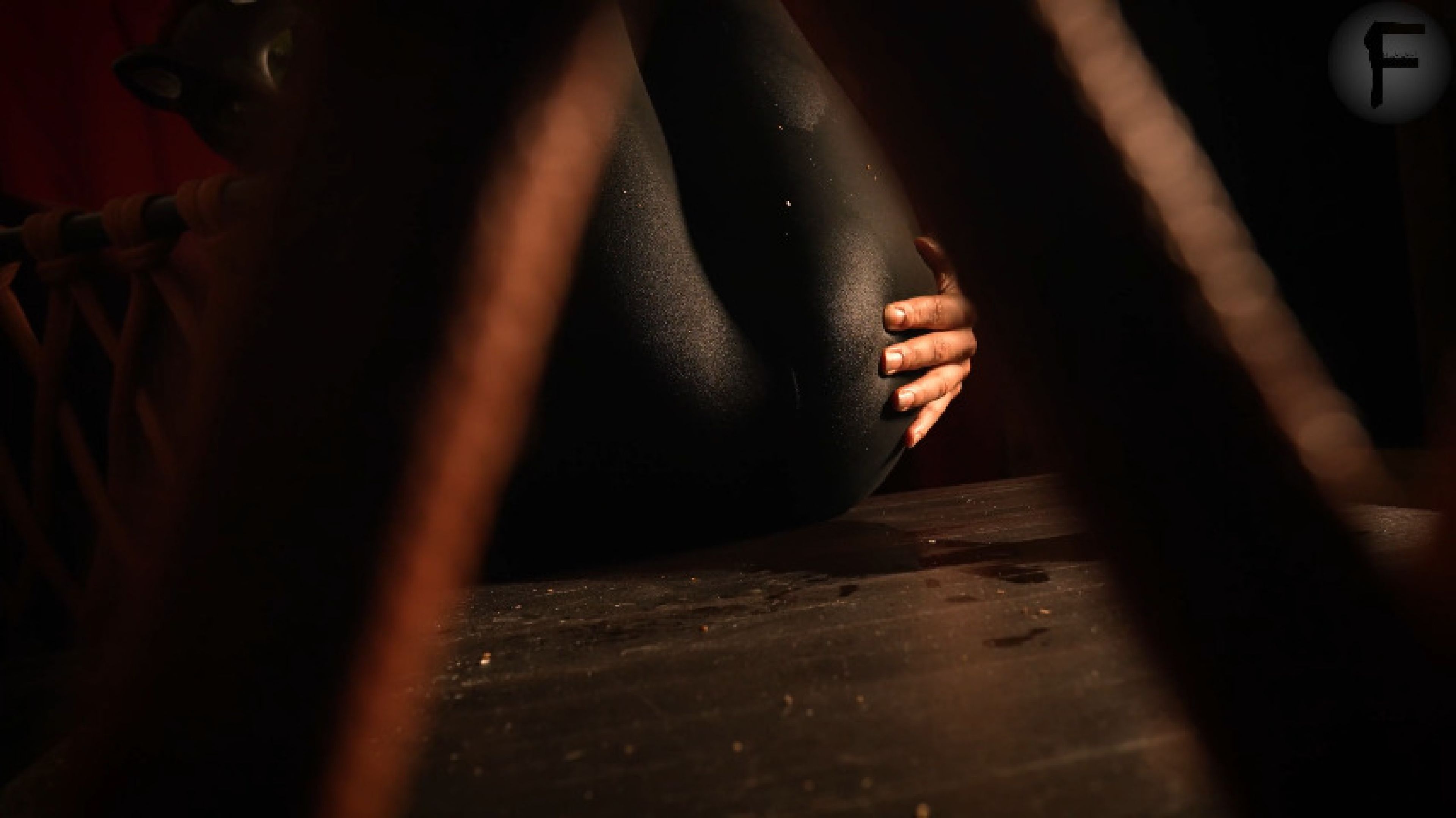 Voyeur: watching me piss and smoke