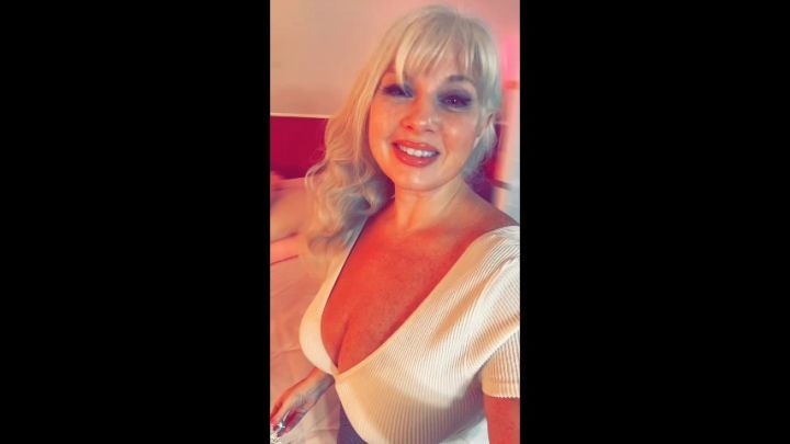 Rosie Posie - Achoo - It's A FilmDay