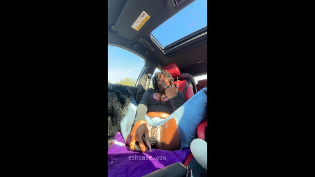 public squirting in my ripped jeans