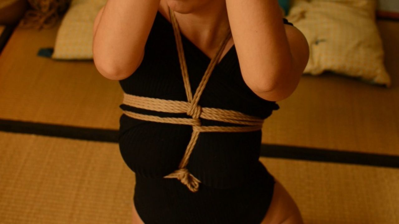 Shibari tutorial : breast harness