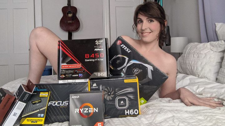 Building a PC while totally naked