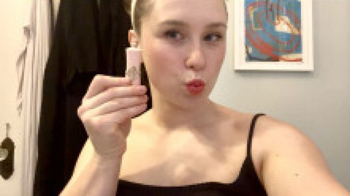 SFW Casual Girlfriend Chat - Makeup