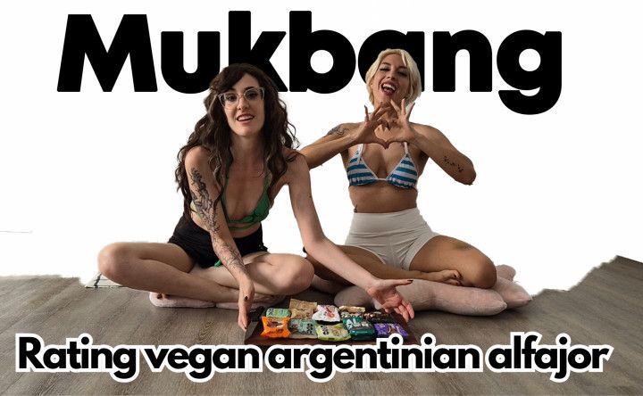 trying argentinian alfajor with my friendMukbang