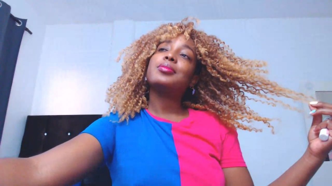 Sensual lips with my unforgettable blonde hair