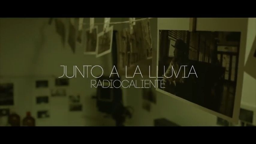 Junto a la lluvia - Along with the rain