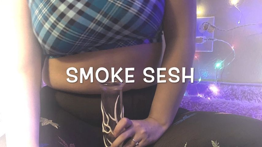 Smoke Sesh with Princess Bluedream