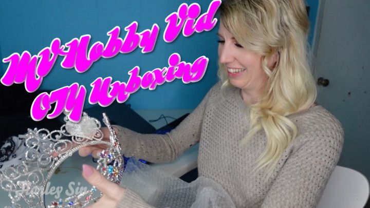 MV Hobby Vid OTY Crown Unboxing SFW