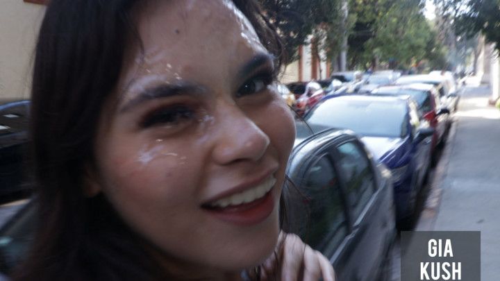 Gia Kush cumwalk talking to strangers