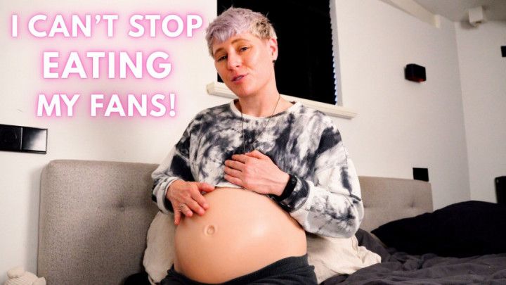 I Can't Stop Eating My Fans! Same size vore POV