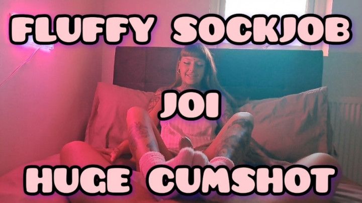 PINK FLUFFY SOCKJOB JOI HUGE CUMSHOT