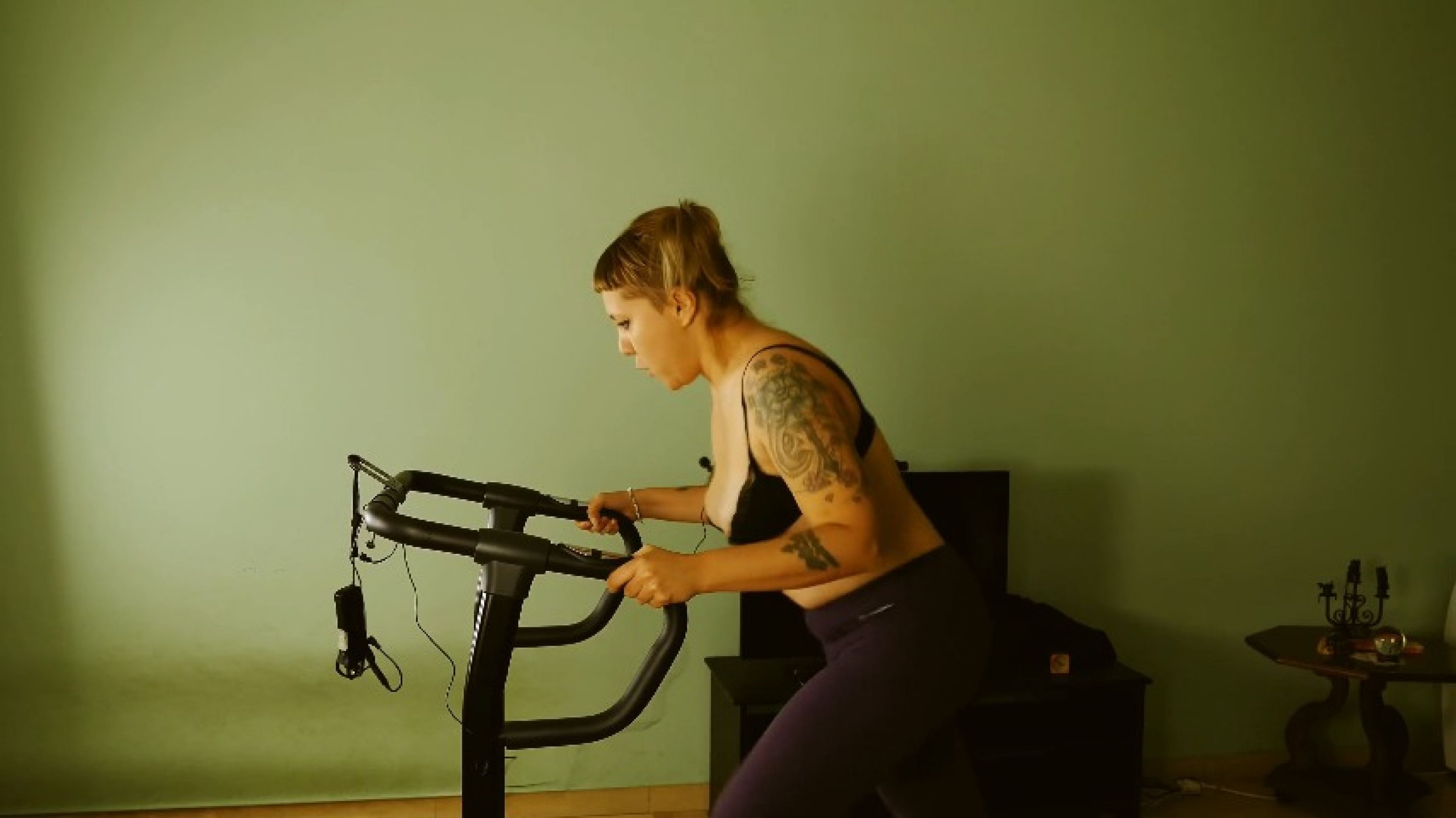 SWEATING ON MY TREADMILL AGAIN CAM 2