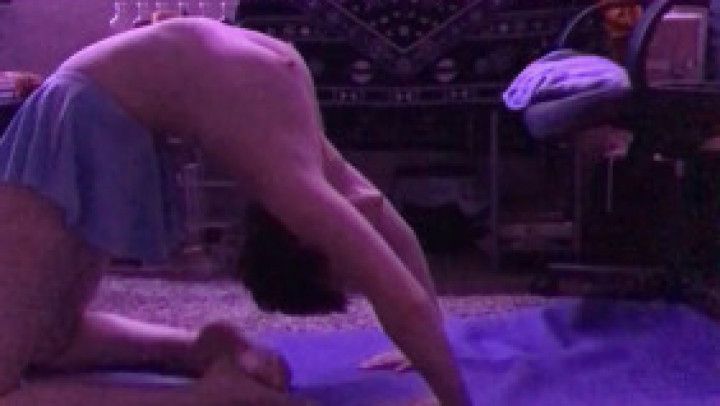 petite co-ed does nude yoga