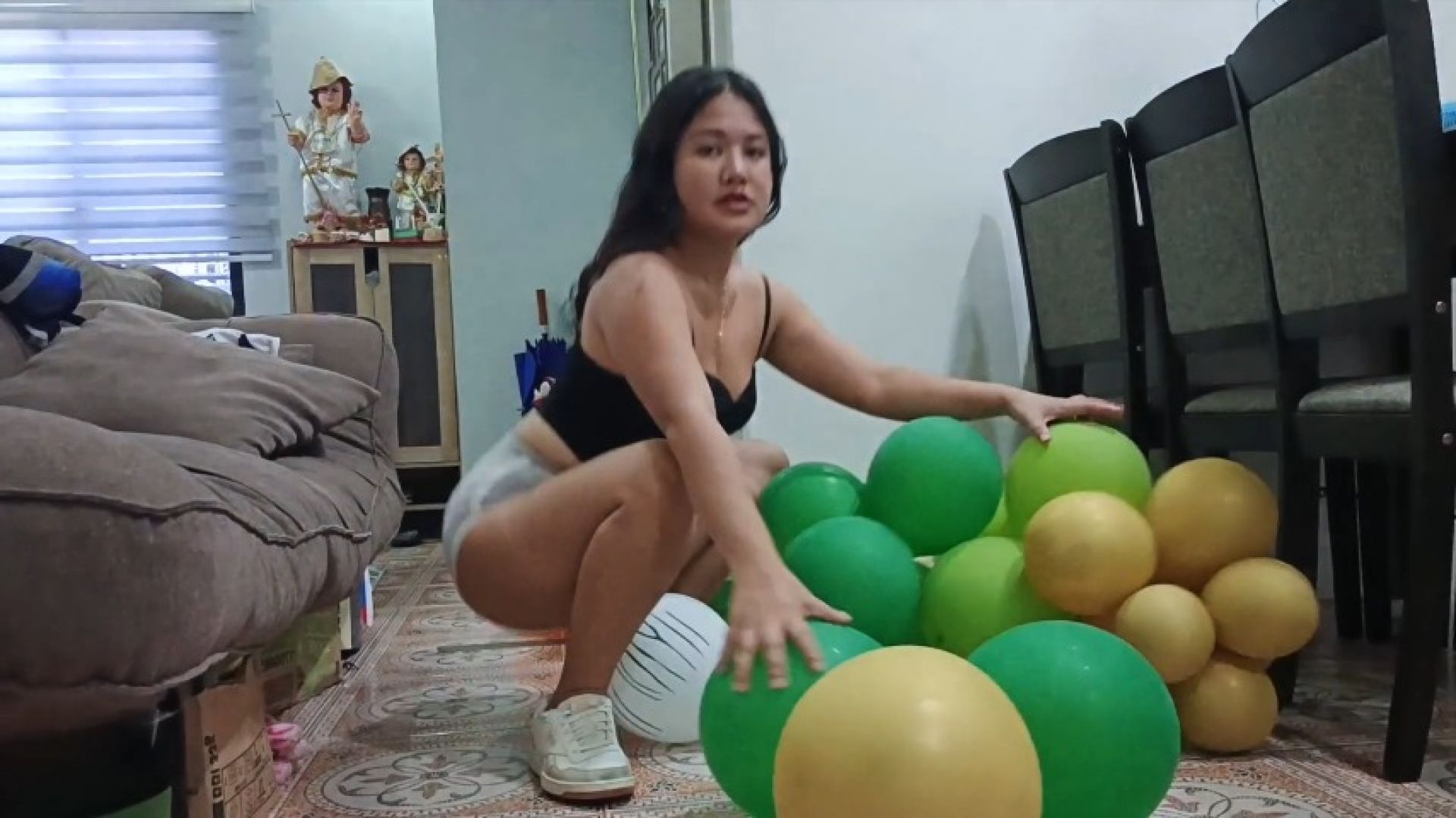 Freya Stomps Your Balloons In Sexy Sneakers