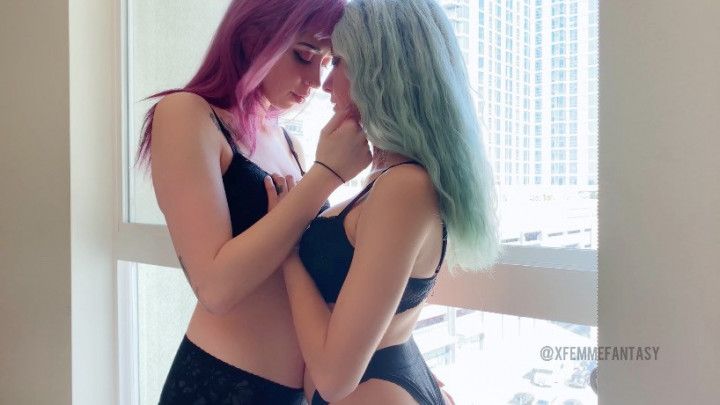 Teasing the Neighbors 4K