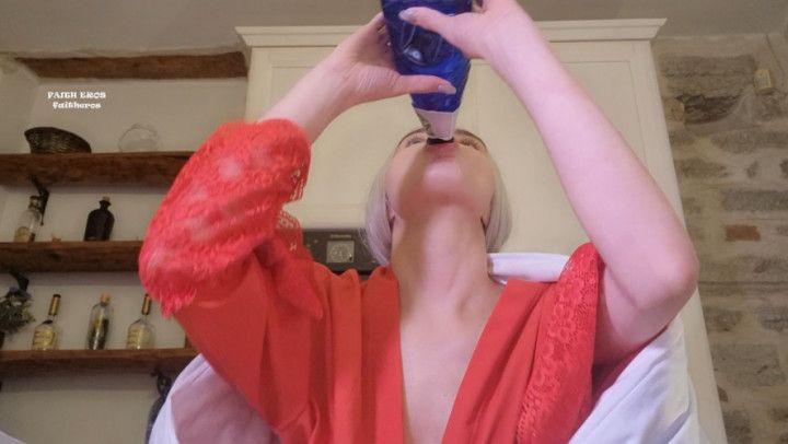 FAITH IS ENJOYING ON A BOTTLE OF WATER - NECK, THROAT