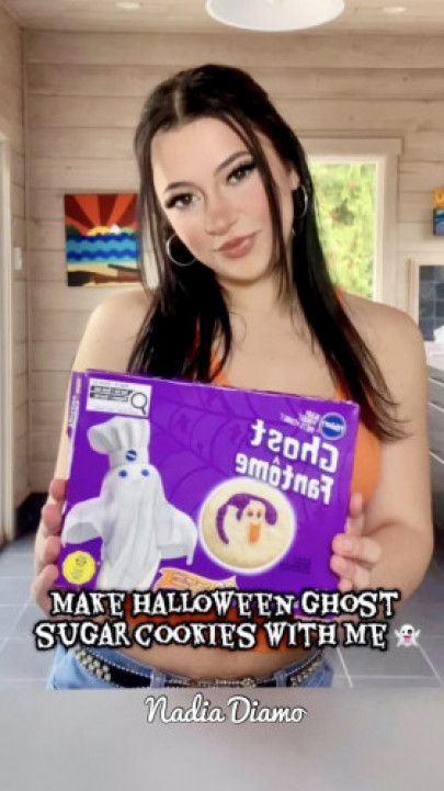 Make Halloween Ghost Sugar Cookies With Me