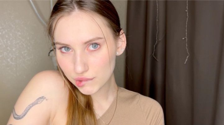 uvula fetish | cute girl opens her mouth