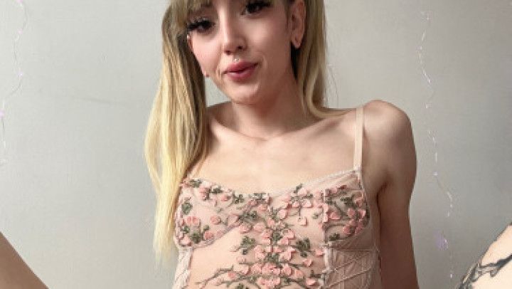 Trans girl anal dildo riding