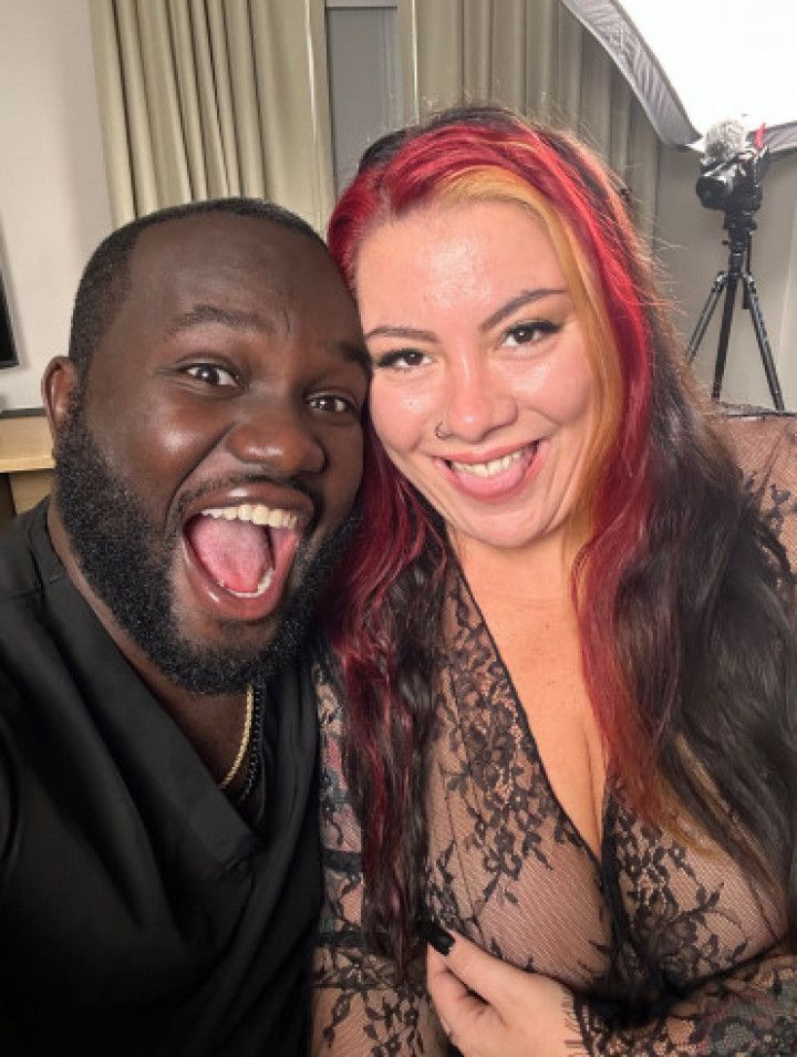 Semaj Cant Keep it Professional around Sharedwife90