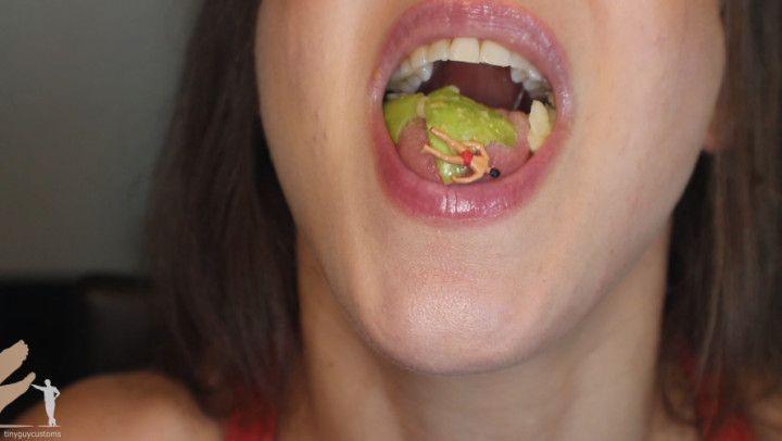 Cheyenne Jewel Eating Food Vore