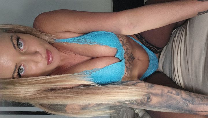 Meet me in my bed part 1