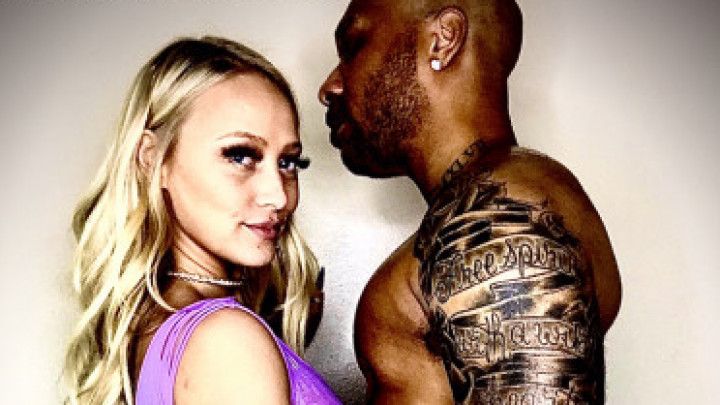 Scarlett Savage | Bobby Adore