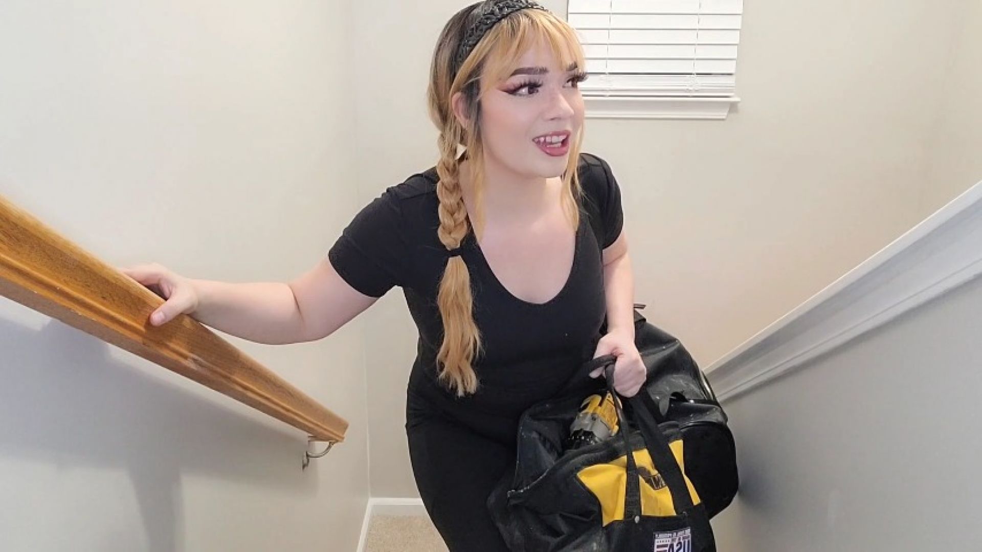 Bubble Gut Stops Burglar