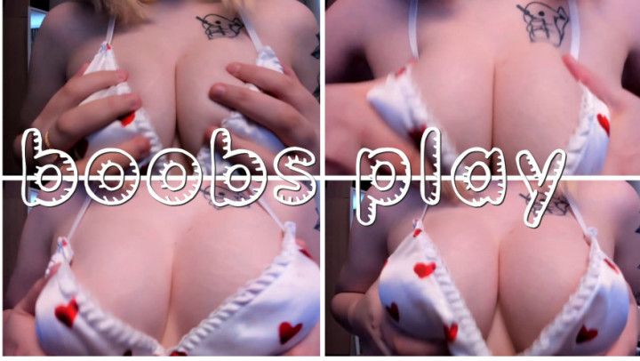 Boobs play