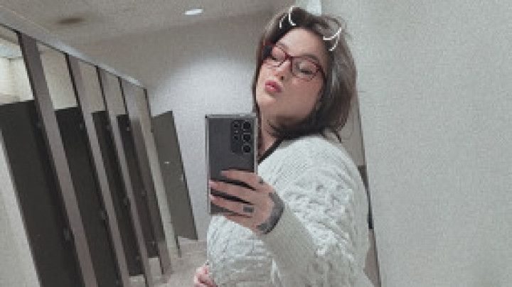 Silly little video of me smoking out of my new glass piece