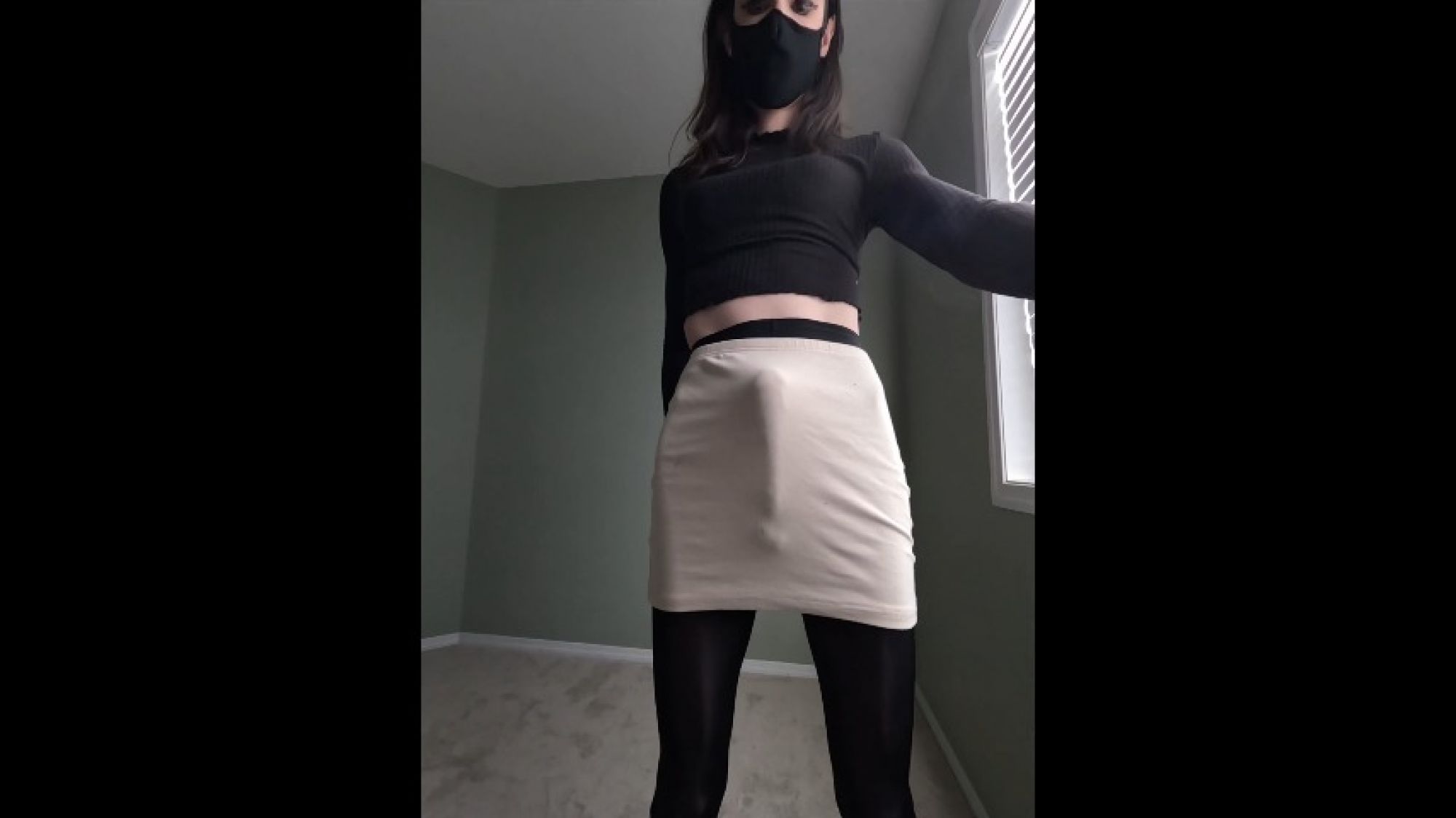 Tight Skirt Bulge Cock Reveals &amp; Pantyhose