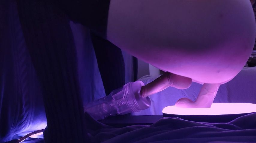 Sandwiching myself, Dildo and Fleshlight