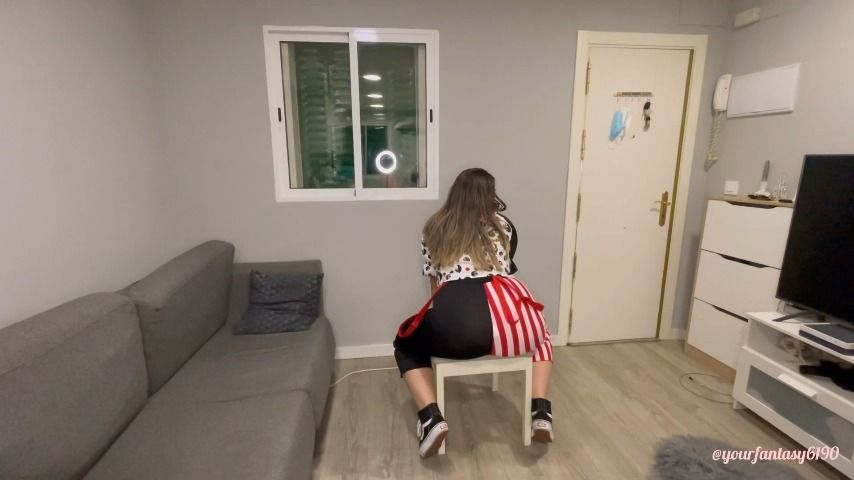 Clown farts