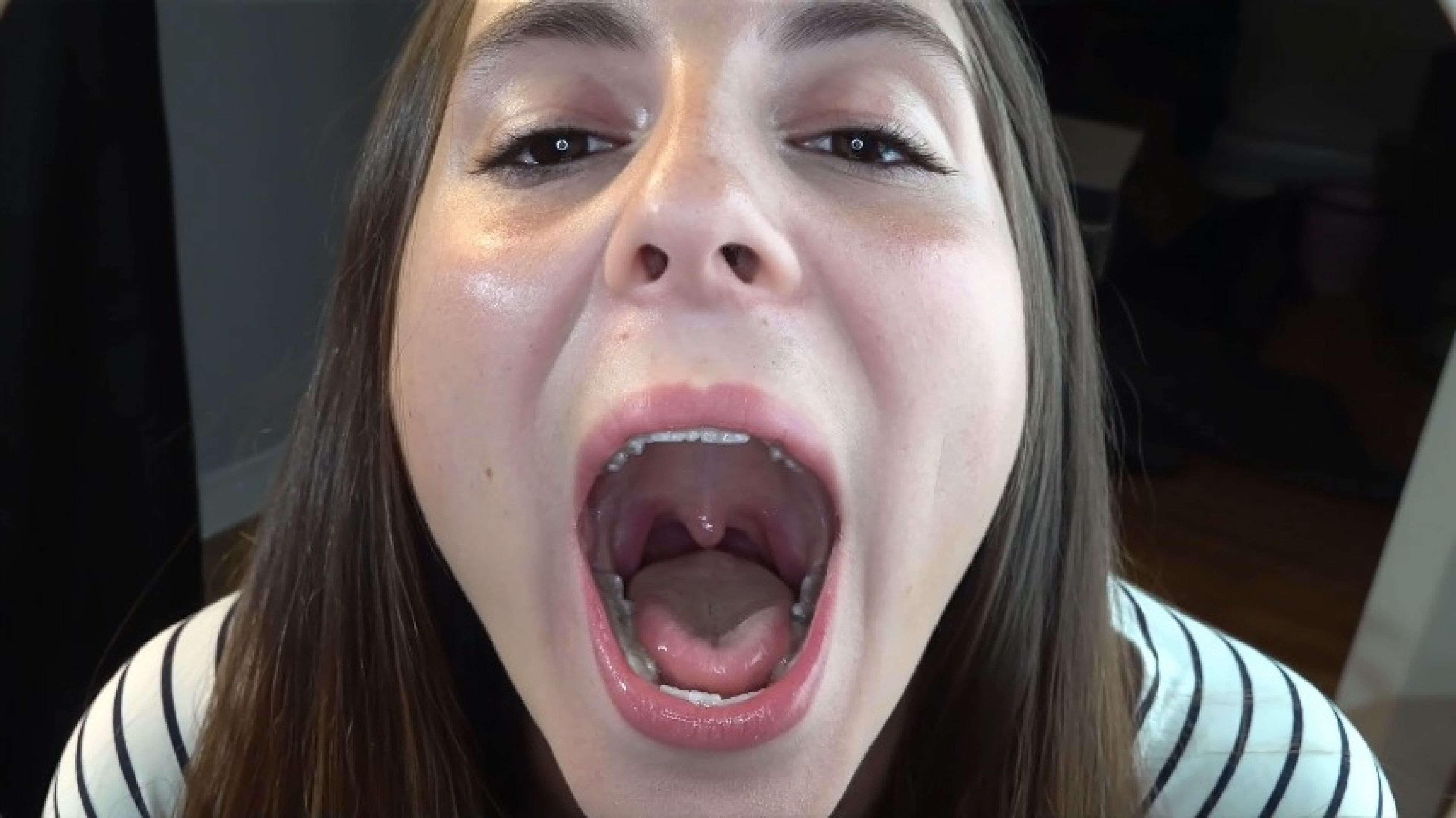 a large mouth, perfect for exploring