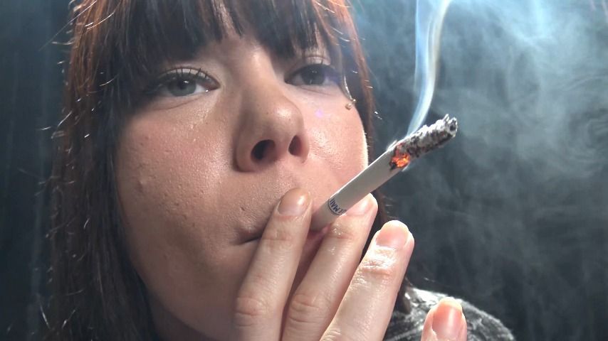 up close with smoke bomb Amy