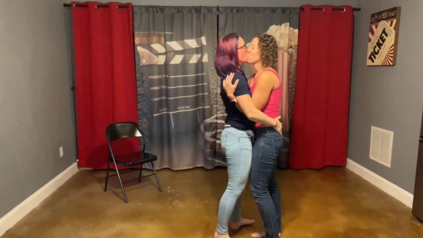 Lovers decide what to wear to girls night out