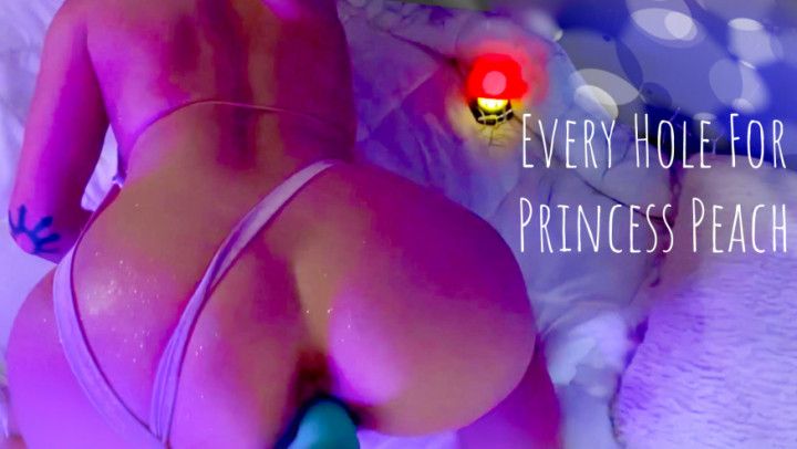 EVERY HOLE FOR PRINCESS PEACH
