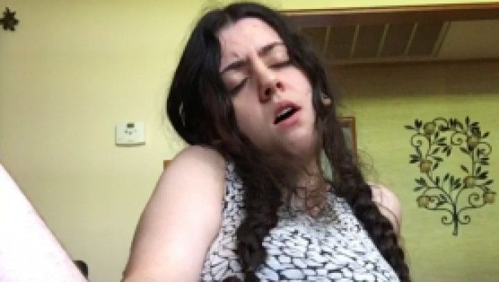 Pale Hairy Teen Cums On Toothbrush