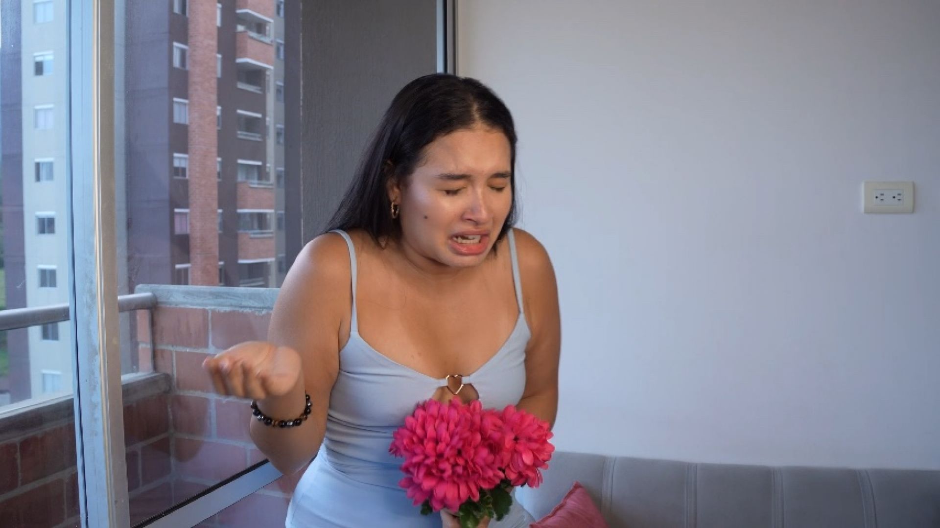 Sneezing ruin gift
