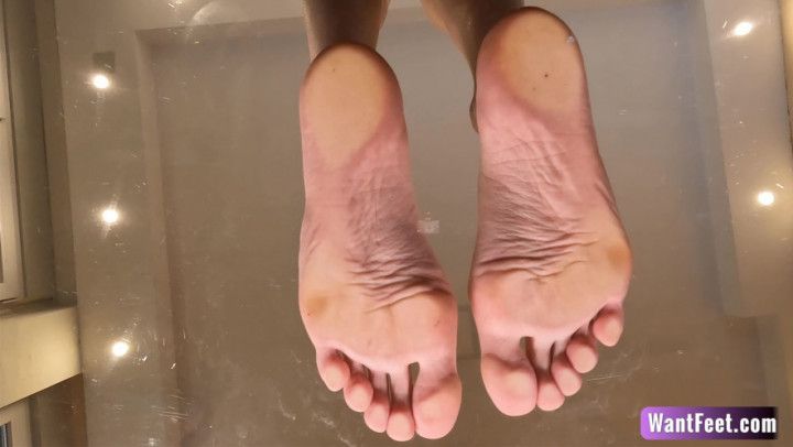 Sylvia Soles on Glass