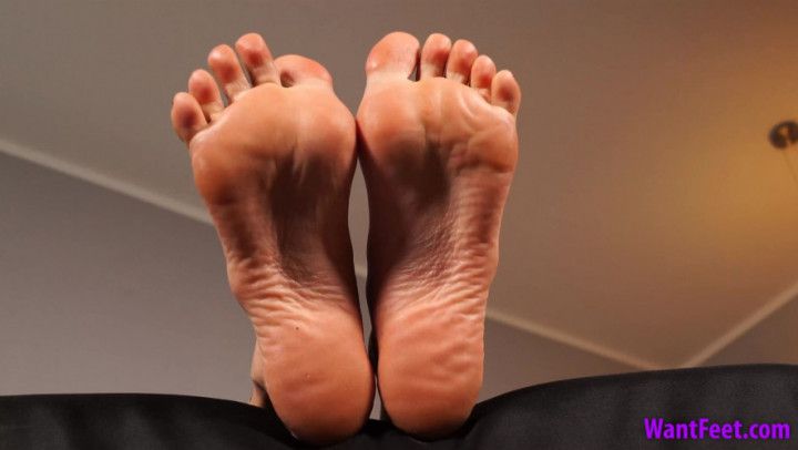 Wrinkled Big Soles HD
