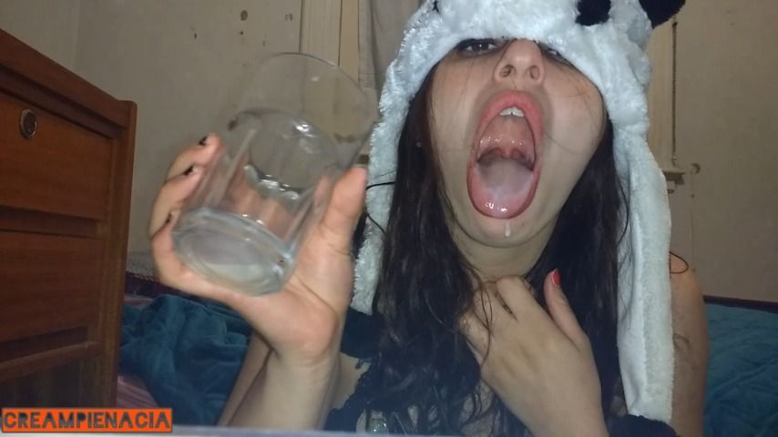 Ass Smoothie Show and Swallow