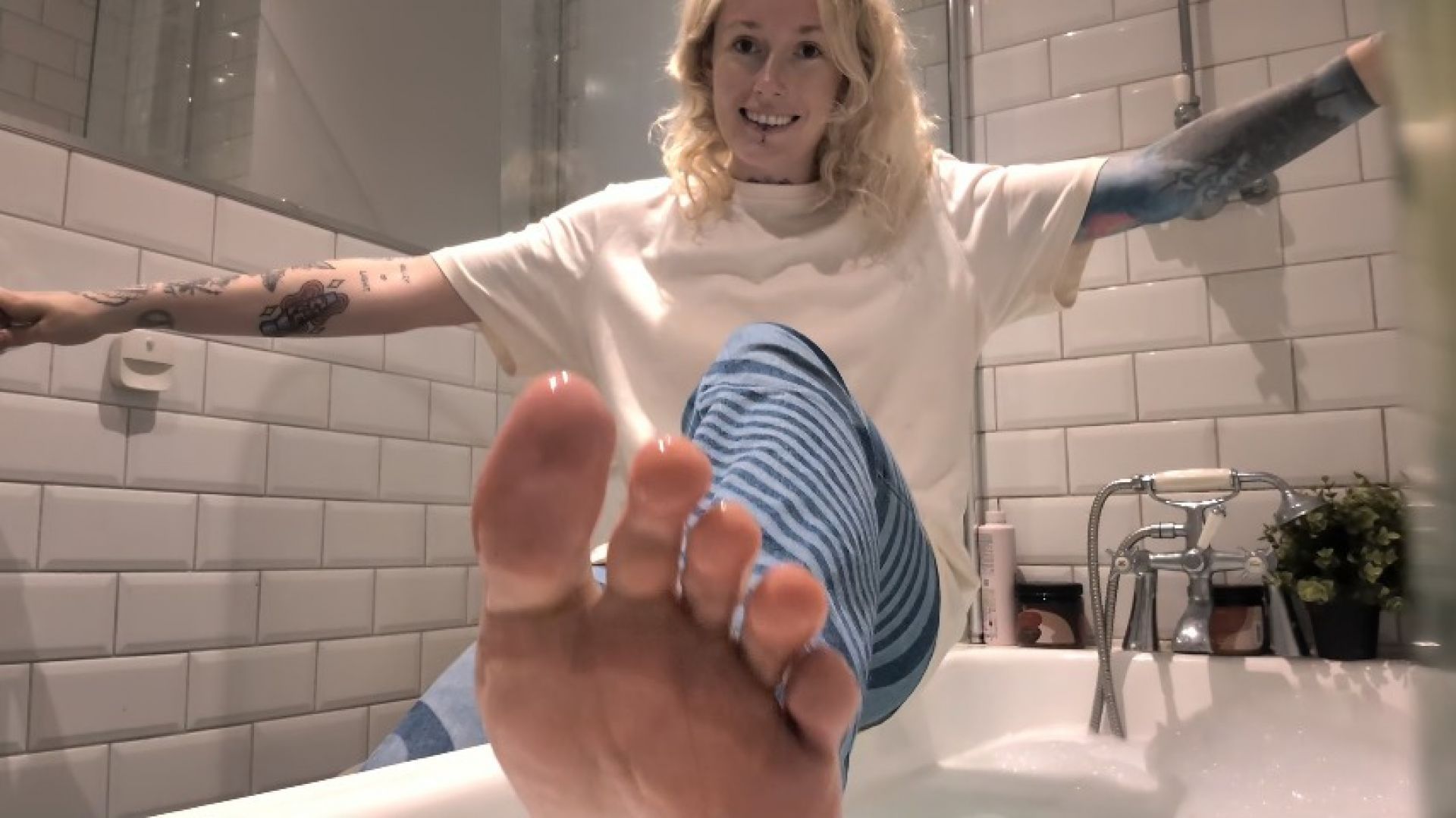 Soaked &amp; Surprised: My First Clothed Bath