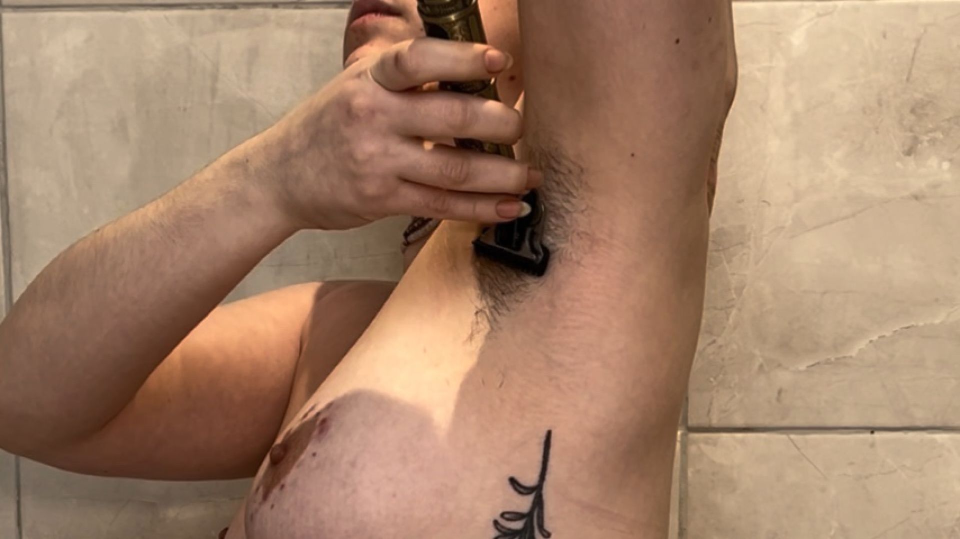 Hairy Bush + Pits Trim 2