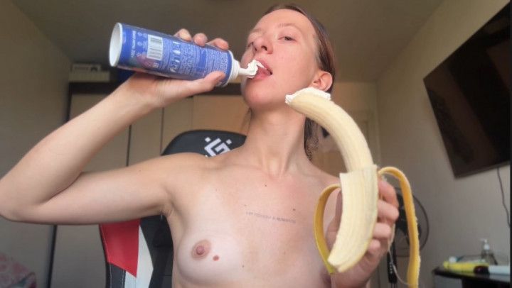 eating food neck fetish