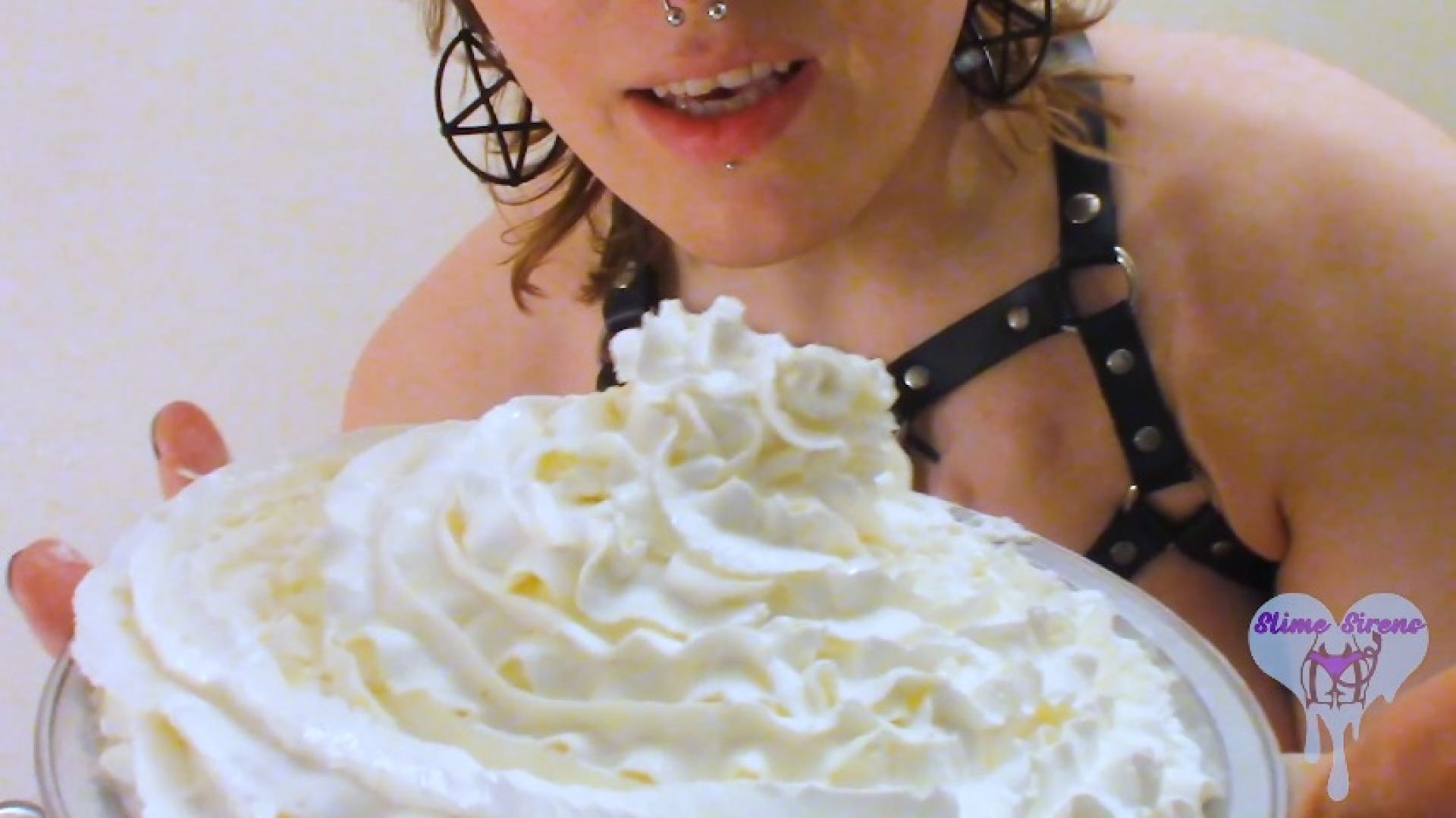 Big Titty Goth Girlfriend Cream Pies You POV
