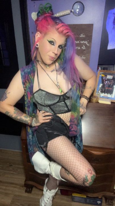 24:20:- Your Horny Hippie Girlfriend Needs It in Her Ass