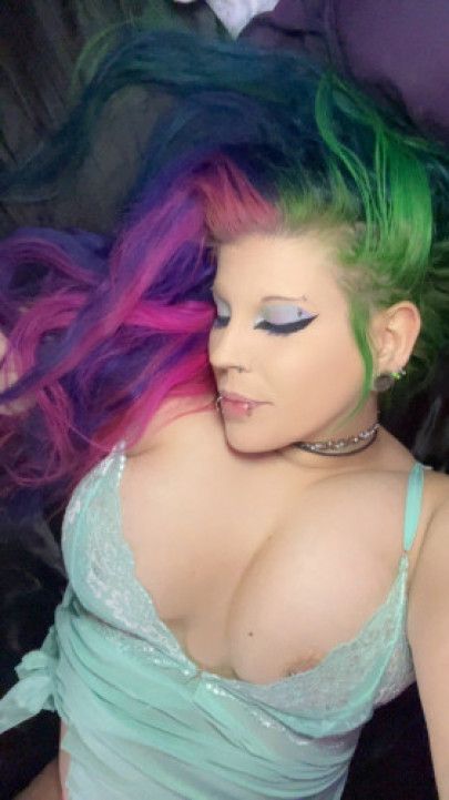 18:06:- step-Daddyz Gone~Letz Fuck