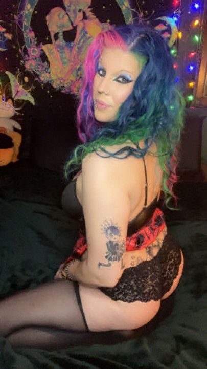 13:27:- Oil soaked goth ride